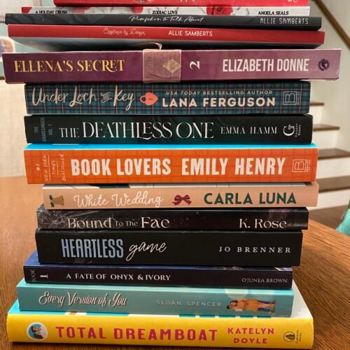 Nicole's Pile of Smut